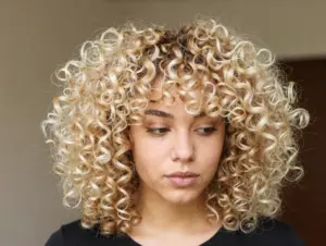 Read more about the article 9 Low Tension Curly Hairstyles to Protect Your Hair and Scalp